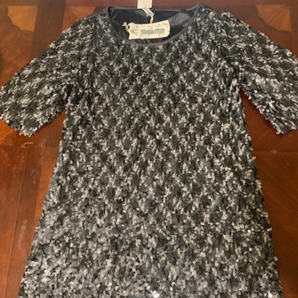 Dress: Sequin Cocktail or Party Dress